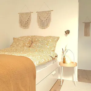https://gemutliche-wohnung-in-super-lage.hotelsinbremen.net