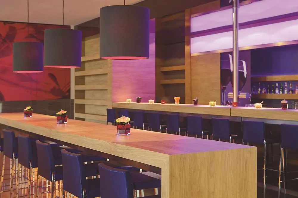 Intercityhotel Berlin Hauptbahnhof Germany