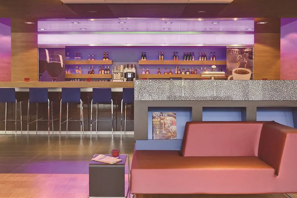 **** Hotel Intercityhotel Berlin Hauptbahnhof Germany