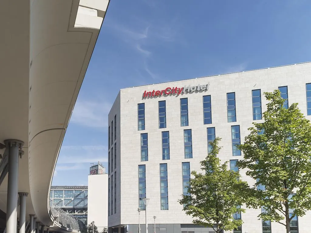 Intercityhotel Berlin Hauptbahnhof 4*,