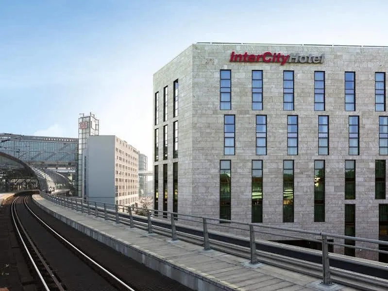 Intercityhotel Berlin Hauptbahnhof 4*,